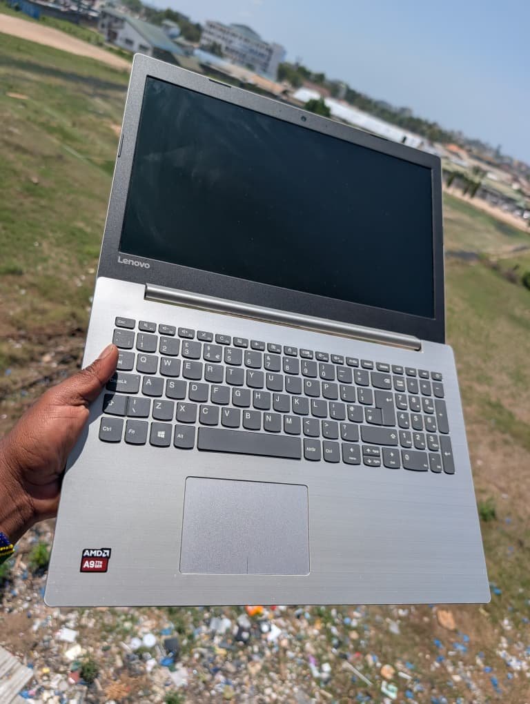 LAPTOP Mpya HP